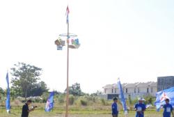Panjat Pinang hingga Balap Karung, Warga Sidoarjo Semarakkan HUT RI