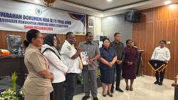 Gubernur Elisa Kambu Ancam Pangkas Program Tak Siap, Anggaran Akan Dialihkan ke Kebutuhan Mendesak