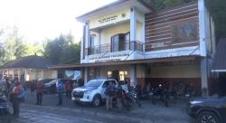 170 Pendaki Dievakuasi dari Ranu Kumbolo, Kebakaran Ranu Kembang Belum Bisa Dijangkau Petugas