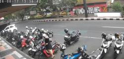 Terekam CCTV, Sejoli Curi Motor di Parkiran Kafe, Kabur hingga Kendal