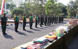 Brigif 6 Kostrad Kirim Bantuan Logistik untuk Warga Terdampak Bencana di NTT