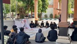 Mahasiswa Univet Bantara Sukoharjo Demo, Desak Rektor Transparan soal Dana KKN