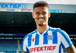 Mees Hilgers Resmi Tinggalkan FC Twente, Gabung SC Heerenveen