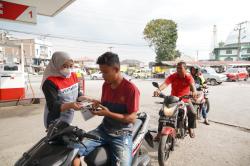 Tanggap Darurat Sinabung: Pertamina Patra Niaga Pasok Masker ke Pemukiman hingga SPBU di Berastagi