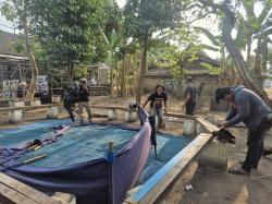Gerebek Dua Lokasi Sabung Ayam, Polres Nganjuk Amankan 4 Ayam Aduan