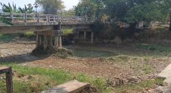 Debit Sungai Menyusut, Warga Dua Desa di Tuban Mulai Kesulitan Air