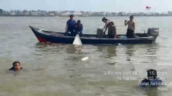 2 Kapal Tabrakan di Perairan Selat Air Hitam Meranti, Tim SAR Cari Korban Hilang