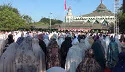Ratusan Warga Makassar Gelar Salat Istisqa, Ikhtiar Memohon Turun Hujan