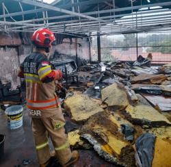 Pesantren Al Falakiyah Pagentongan Bogor Terbakar, Sejumlah Santri Sesak Napas