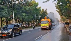 Abu Anak Krakatau Selimuti Jakarta, Pemprov DKI Kerahkan Water Mist