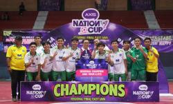 SMAN 2 Mataram dan SMAN 1 Wonoayu Juara Regional Futsal Pelajar