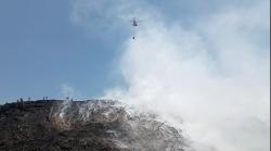 Polda Jateng Terjunkan Helikopter Water Bombing, Gerak Cepat Padamkan Kebakaran TPA Putri Cempo