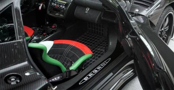 Pagani Zonda 760