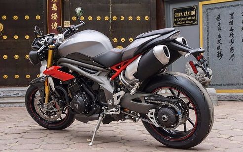 Triumph Speed Triple