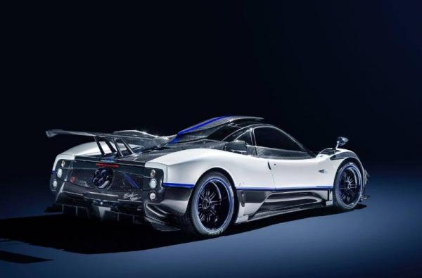 Zonda Riviera