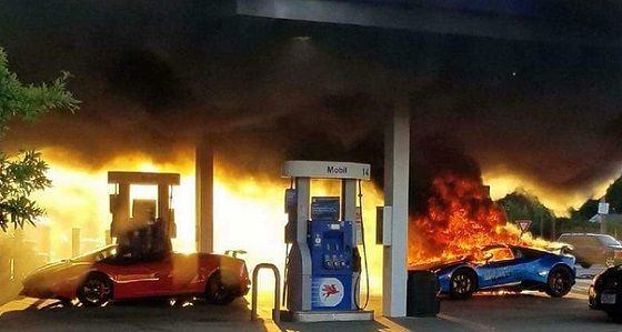 Huracan Terbakar