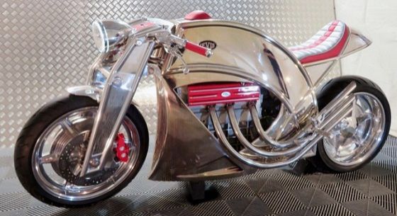 Motor Levis
