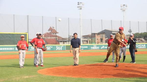 Venue Bisbol Tim bisbol Garuda Jakarta U-12 juara turnamen Protect Our Nation Youth (PONY) Indonesia yang digelar pada 13-16 Februari 2020 di lapangan Softball Gelora Bung Karno, Jakarta.(Foto: Garuda Jakarta)