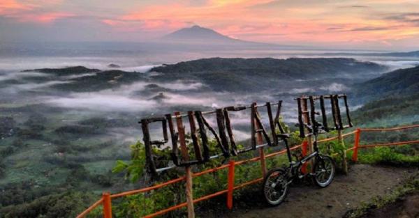 Becici1 Keseruan wisata di Puncak Becici Yogyakarta (Foto: Instagram@arif_josselalu)