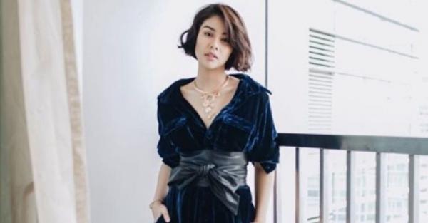 Artis Cantik Berkumis Tipis. (Foto: instagram)