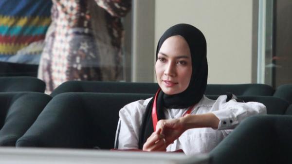 Steffy Burase