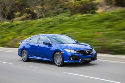 Sedan Camry