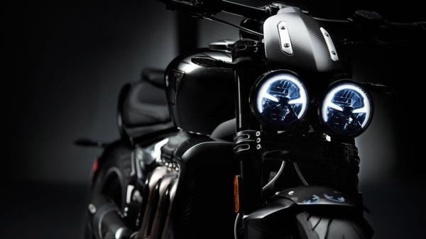 Triumph Rocket III