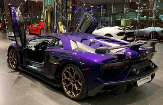 Laborghini
