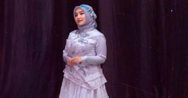 Fatin, salah satu artis pencinta anime. (Foto: IG)