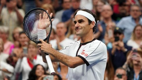 Federer 8 Petenis asal Swiss Roger Federer mengalahkan Matteo Berrettini 7-6 dan 6-3 pada pertandingan kedua Grup Bjorn Borg ATP Finals 2019 di O2 Arena, Selasa (12/11/2019) malam WIB. (Foto: AP)