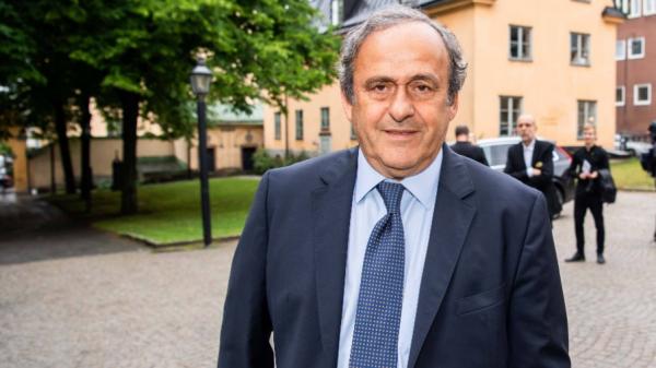Platini Michel Platini dan Michel Hidalgo ketika membawa Prancis juara Euro 1984 (Foto: FIFA)