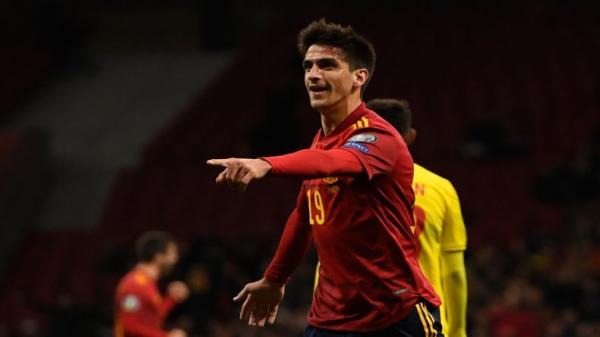 Gerard Moreno Penyerang Timnas Spanyol Gerard Moreno merayakan golnya saat mengalahkan Rumania 5-0 di Wanda Metropolitano, Selasa (19/11/2019) dini hari WIB. (Foto: PIERRE-PHILIPPE MARCOU/AFP)