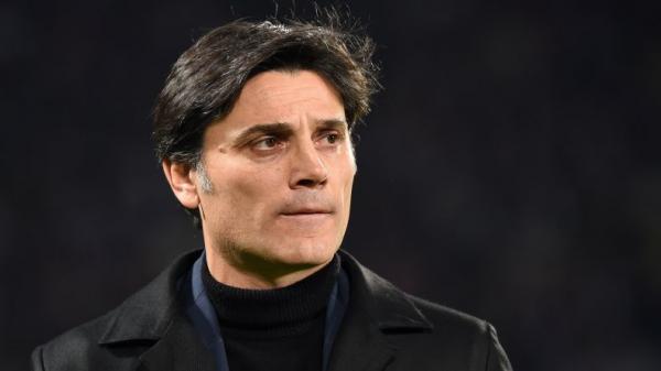 Vincenzo Montella Pelatih Fiorentina Vincenzo Montella. (Foto: Filippo MONTEFORTE/AFP)