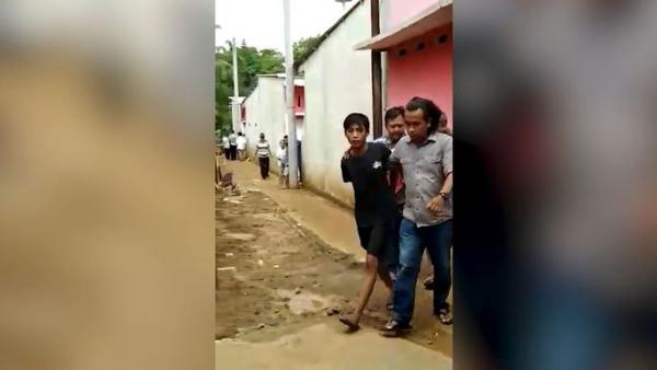Pemilik ganja di Sawangan Depok Diamankan Polisi, Kamis (2/1/2020) (Foto: iNews/ Rizky)