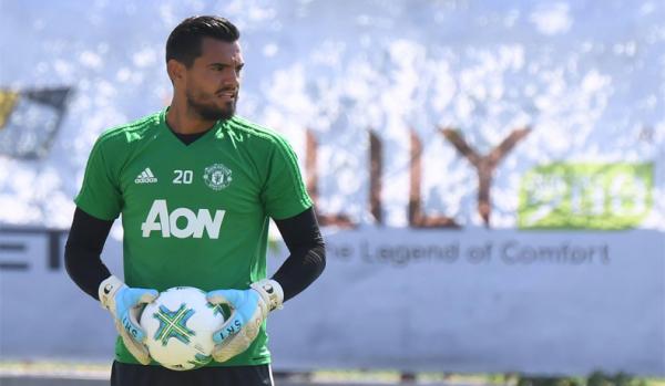 Sergio Romero - 1 Kiper Manchester United, Sergio Romero (Foto: The Sun)