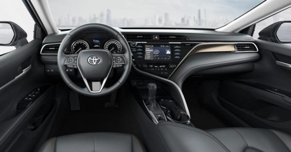 Toyota Camry S-Edition. (Foto: iNews.id)