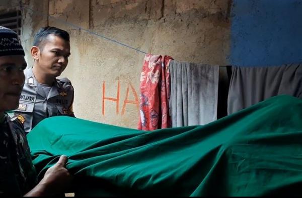 Korban longsor di Ciawi Korban longsor di Ciawi, Kamsi (20/2/2020) (Foto: iNews/Cahyat)