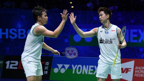 Kevin/Marcus Ganda putra Indonesia Kevin Sanjaya Sukamuljo (kanan) dan Marcus Fernaldi Gideon. (Foto: AFP)