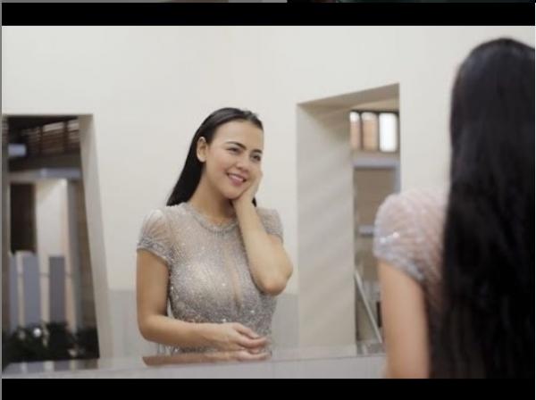 Ratu Rizky Nabila Miss Earth Ratu Rizky Nabila Miss Earth 2020 (foto: Instagram)
