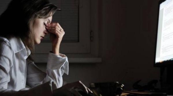 Cara menurunkan berat badan tanpa diet, jangan begadang Cara menurunkan berat badan tanpa diet, jangan begadang (Foto: AFP)
