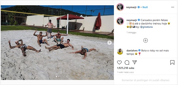 Neymar Neymar Tengah Mengisolasi Diri Bersama Rekan (foto: Instagram)