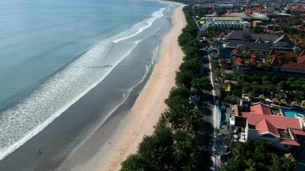 Wisata Pantai Kuta Wisata Pantai Kuta Bali. (Foto: ANTARA)