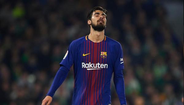 Gelandang Portugal, Andre Gomes gagal bersinar di Barcelona (Foto: Eurosport)