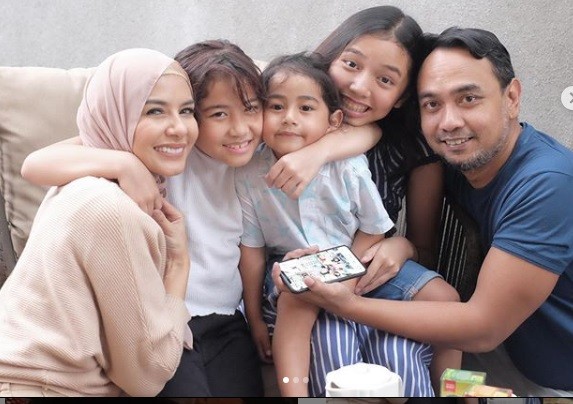 Meisya Siregar2 Artis Lawas Cerai di Usia Muda. (foto: Instagram)