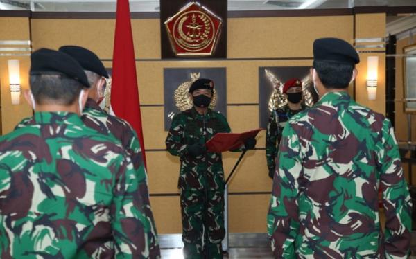Panglima TNI Marsekal Hadi Tjahjanto Ilustrasi, Panglima TNI Marsekal TNI Hadi Tjahjanto memimpin Sertijab. (Foto: Dok. Puspen TNI)