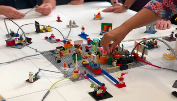 Barang unik yang bisa dijadikan investasi, mainan lego Barang unik yang bisa dijadikan investasi, mainan lego