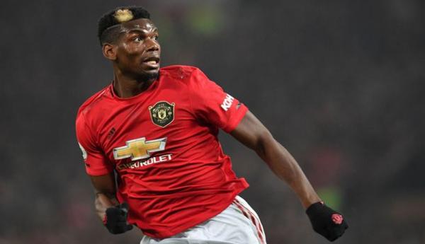 Gelandang Manchester United, Paul Pogba (Foto: Express)