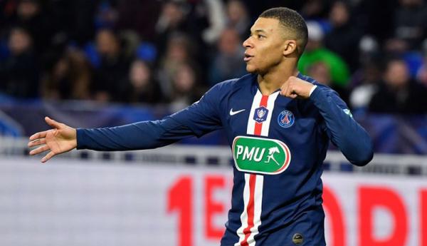 Kylian Mbappe - 1 Striker Paris Saint-Germain (PSG) Kylian Mbappe (Foto: Sky Sports)