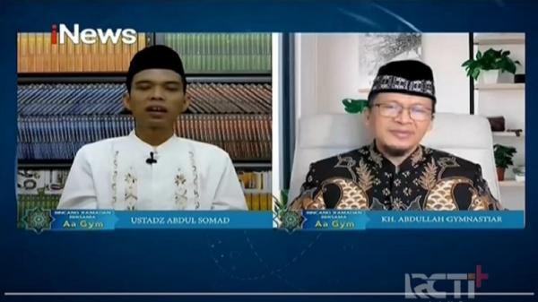 abdul somad Ustaz Abdul Somad (UAS) berbincang dengan Aa Gym dalam acara Bincang Ramadan yang disiarkan iNews, Selasa (19/5/2020) malam. (Foto: iNews).