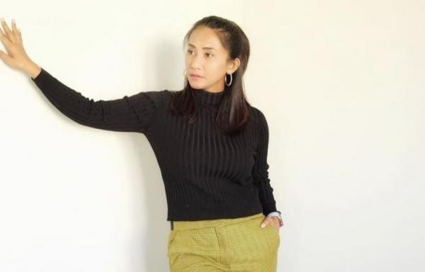 Artis Indonesia yang menikah dengan bule mualaf, Cut Memey. (Foto: IG)